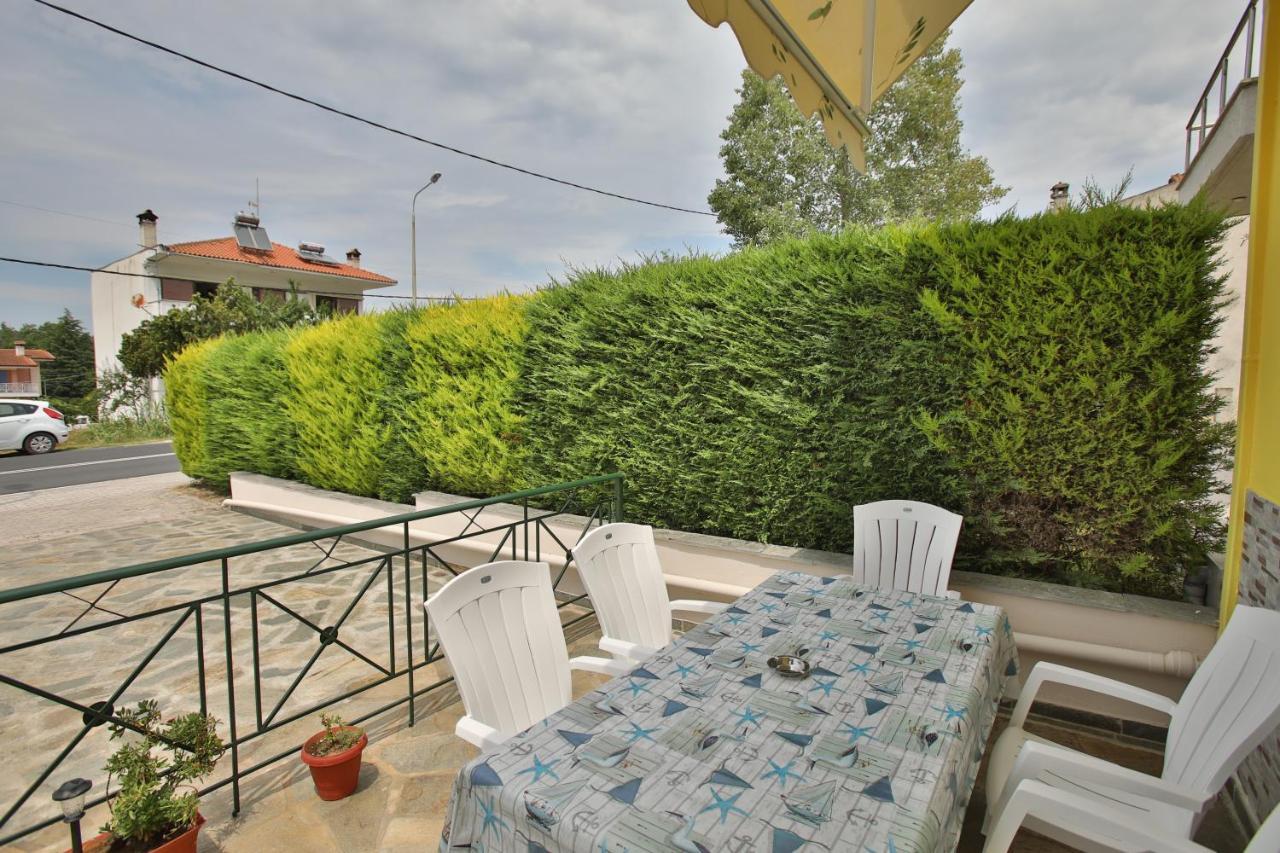 Pavlidis Apartment Siviri Exterior photo