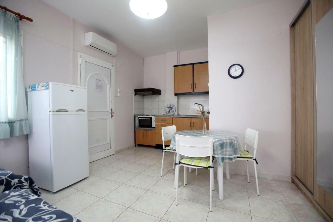 Pavlidis Apartment Siviri Exterior photo