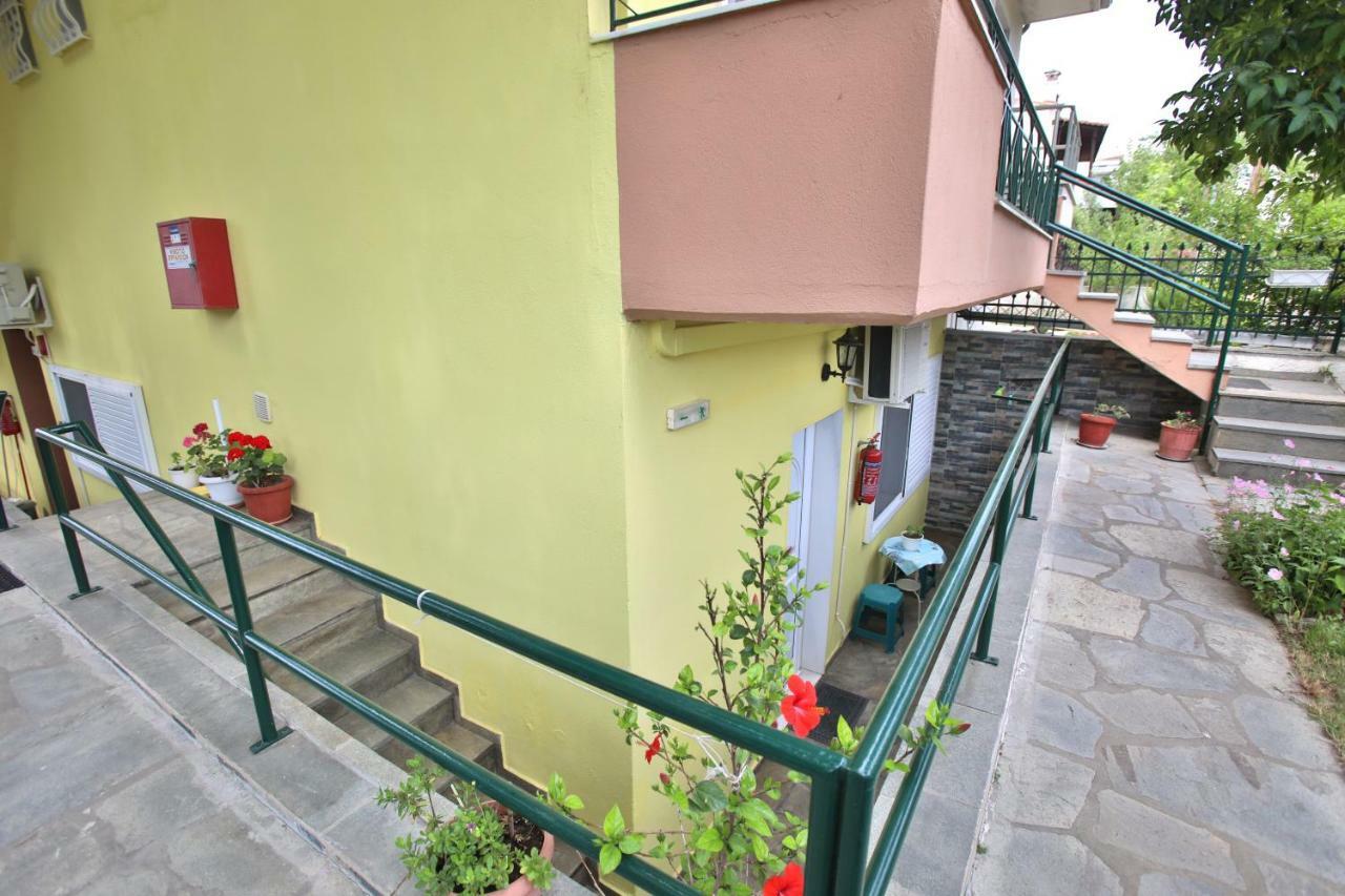 Pavlidis Apartment Siviri Exterior photo